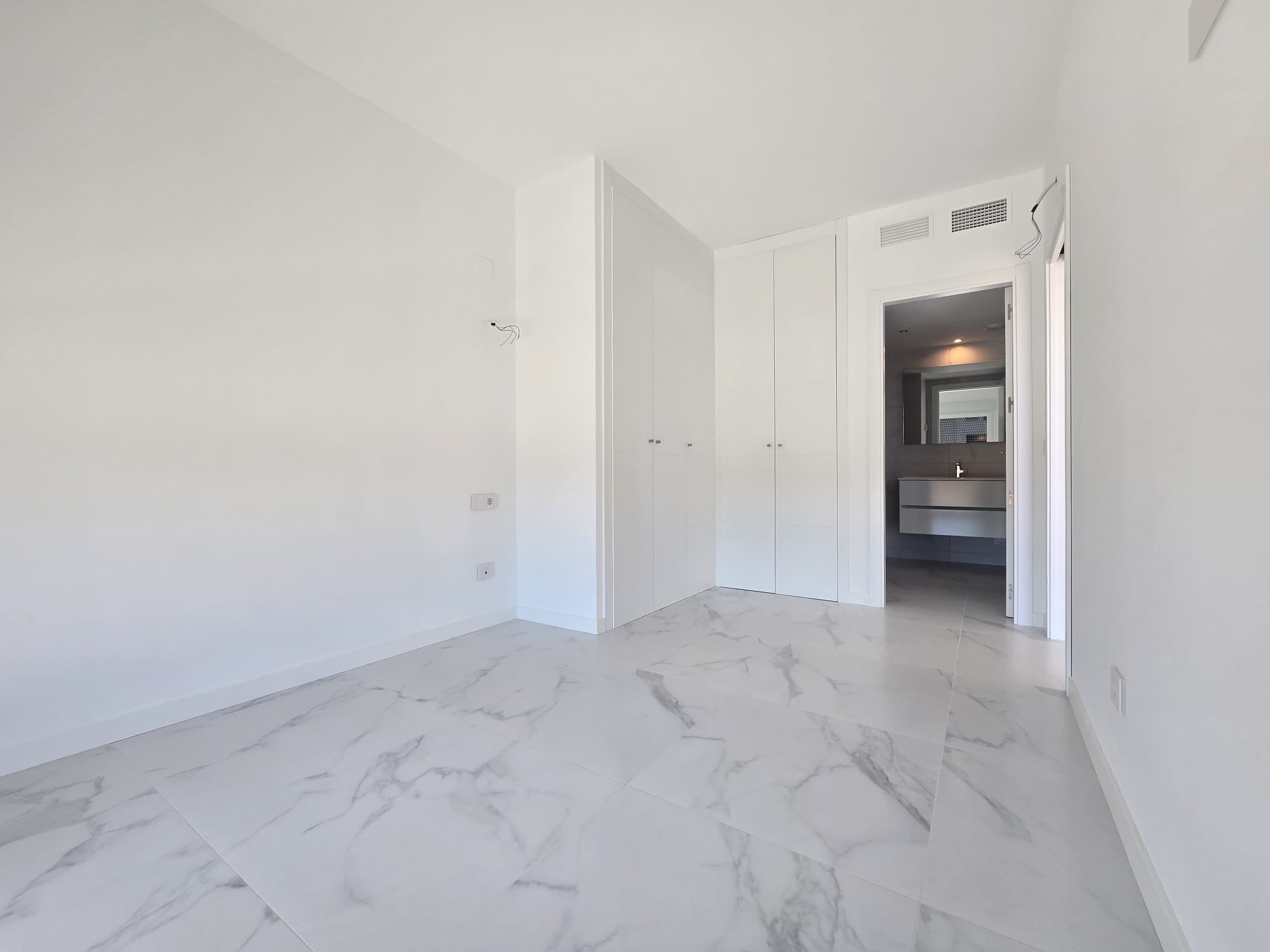 WhatsApp Image 2026-03-17 at 15.17.40 (1)