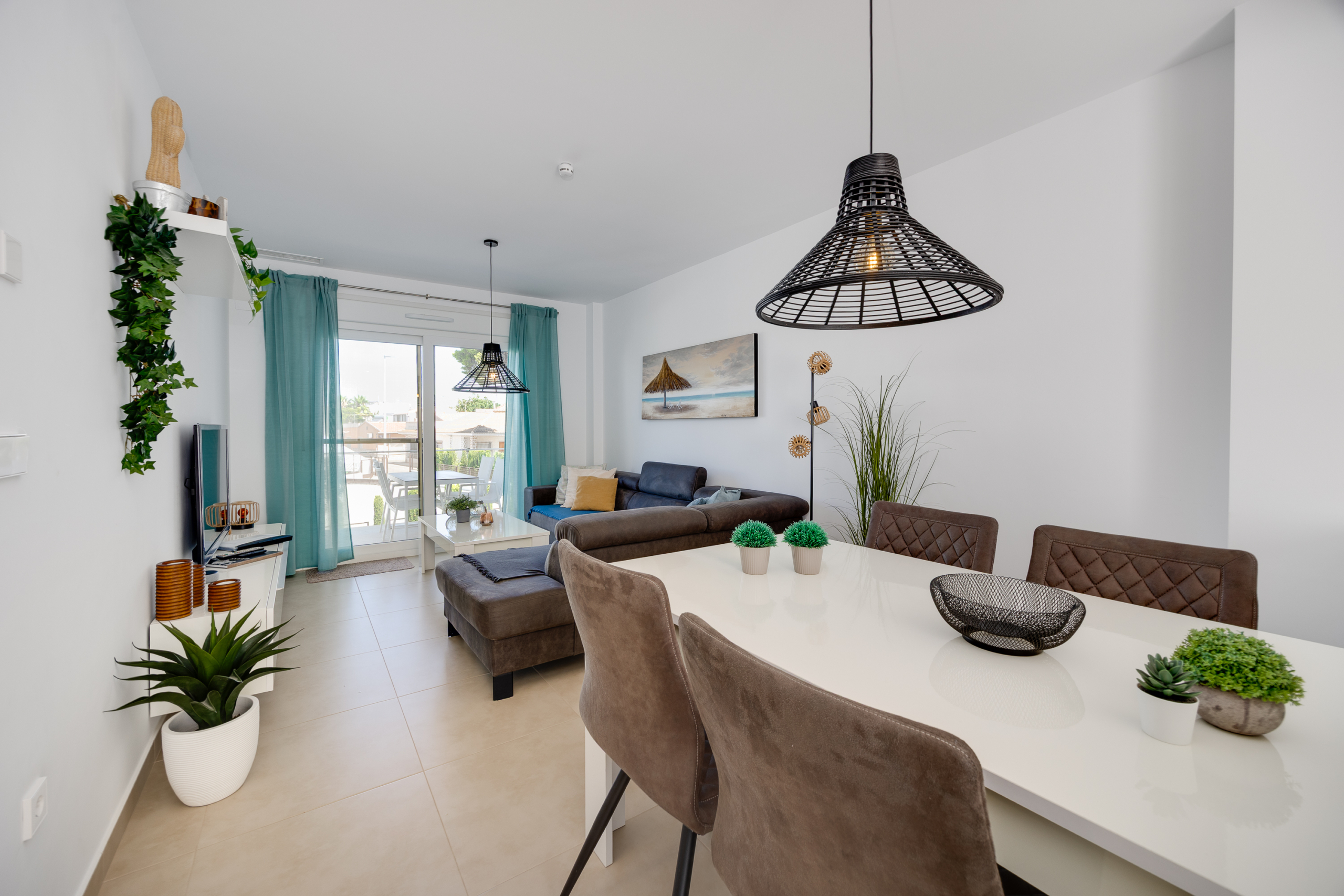 ÁTICO MODERNO CON SOLARIUM PRIVADO EN PILAR DE LA HORADADA