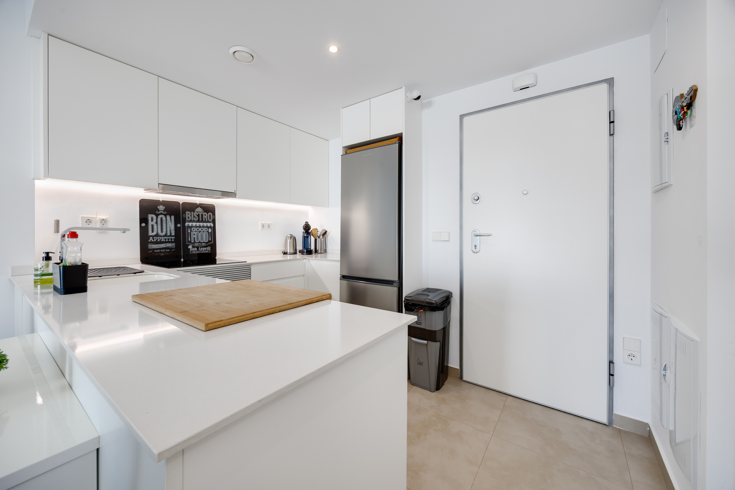 ÁTICO MODERNO CON SOLARIUM PRIVADO EN PILAR DE LA HORADADA