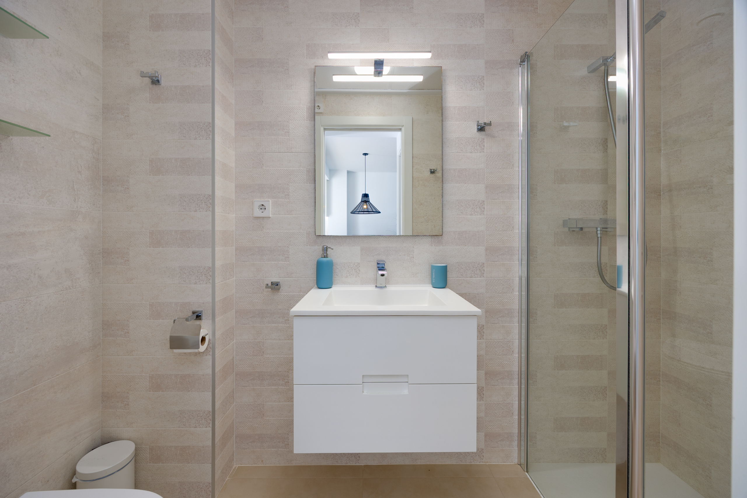 ÁTICO MODERNO CON SOLARIUM PRIVADO EN PILAR DE LA HORADADA